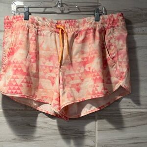 Women’s Columbia Shorts Bogata Bay Stretch
Printed Shorts Size XL